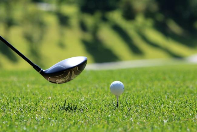WRONG SUBSTITUTE BALL – CONTINUE PLAYING OR SWITCH BACK?